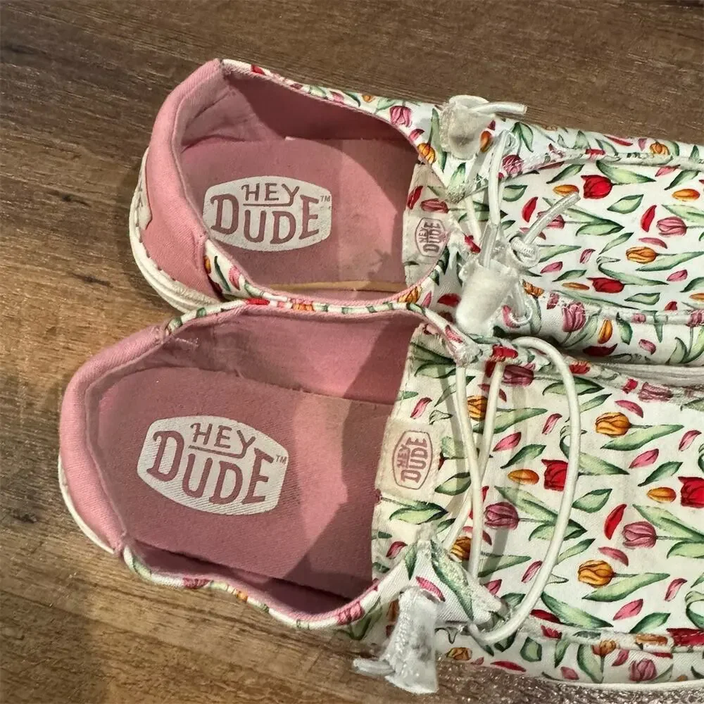 Hey Dude Wendy Slip-On Loafers Size 8 Tulip Bouquet Floral Print Pink Garden - Picture 9 of 12